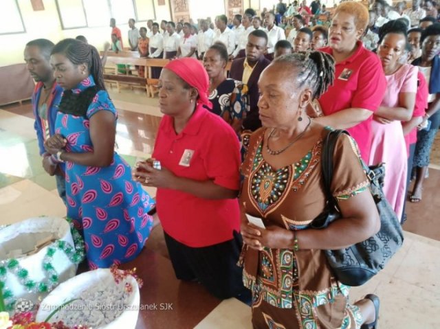 Tanzania - Pielgrzymka relikwii św. Urszuli w Tanzanii